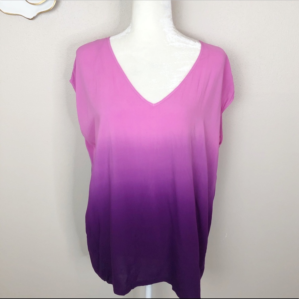 Two by Vince ombré pink to purple v neck top